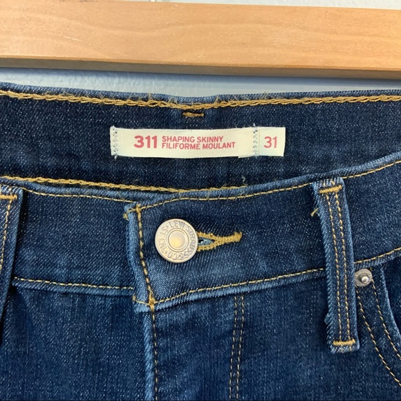Levi’s ⭐️ LIKE NEW ⭐️ Shaping Skinny Jeans size 31 - Picture 5 of 8